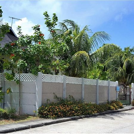4 Etoile Villas Anse Volbert Village  Exterior photo